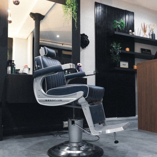 Milton Layon - Barbier Paris - Milton Layon - Photo Galerie - OneBooking