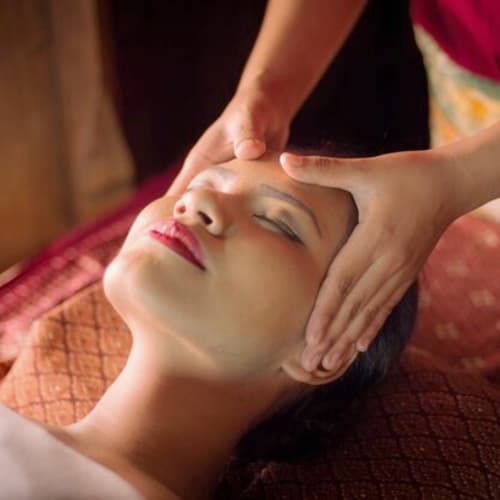 Pailin Thai - Sourcils & cils La Rochelle - Pailin Thai - Photo Galerie - OneBooking