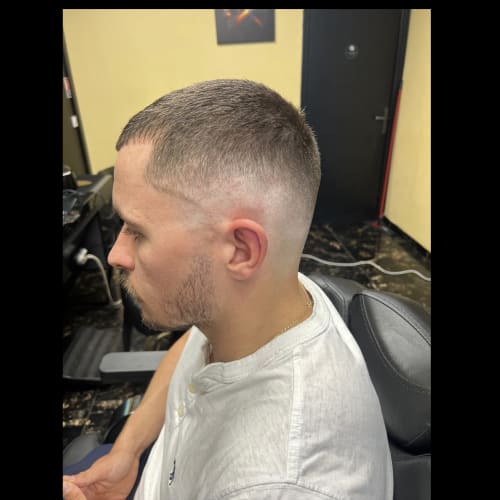Royal Barber - Coiffure Melun - Royal Barber - Photo Galerie - OneBooking