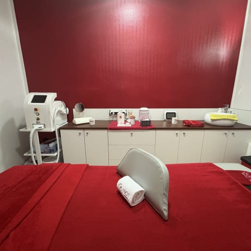 Harmonie Institut de Beauté - Onglerie Tours - Harmonie Institut de Beauté - Photo Galerie - OneBooking