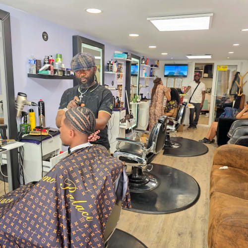 RD Laser Coiffure - Coiffure Melun - RD Laser Coiffure - Photo Galerie - OneBooking