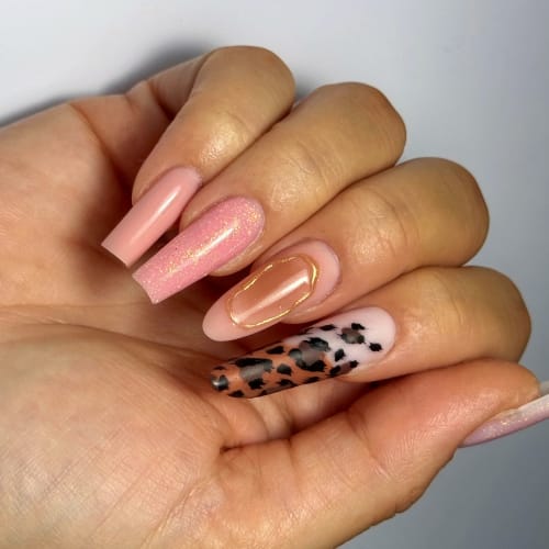 Lady Glitter - Institut de beauté Cannes - Lady Glitter - Photo Galerie - OneBooking