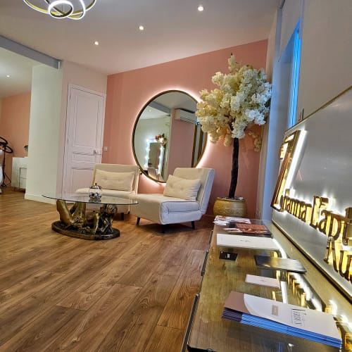 Zhanna l'art russe - Institut de beauté Cannes - Zhanna l'art russe - Photo Galerie - OneBooking