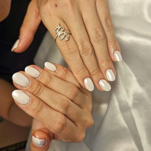 Happy Nails - Esquirol - Institut de beauté Toulouse - Happy Nails - Esquirol - Photo Galerie - OneBooking