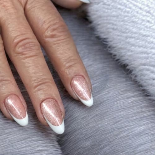 Nails J - Institut de beauté Antibes - Nails J - Photo Galerie - OneBooking