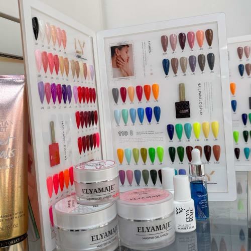 Glow Hair - Coiffure Nîmes - Glow Hair - Photo Galerie - OneBooking