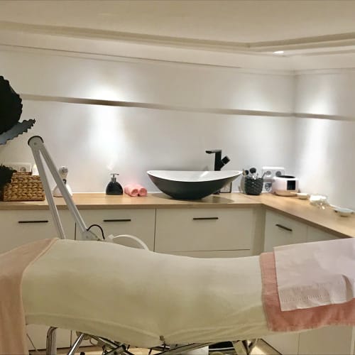 SKIN EXPERT INSTITUT - FACIALISTE - Karine P. - Institut de beauté Montpellier - SKIN EXPERT INSTITUT - FACIALISTE - Karine P. - Photo Galerie - OneBooking