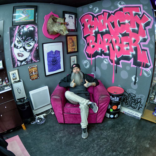 Pink City Barbershop - Coiffure Toulouse - Pink City Barbershop - Photo Galerie - OneBooking