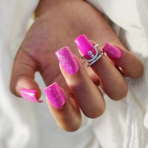 De l'ongle à la lumière - Coiffure Gap - De l'ongle à la lumière - Photo Galerie - OneBooking