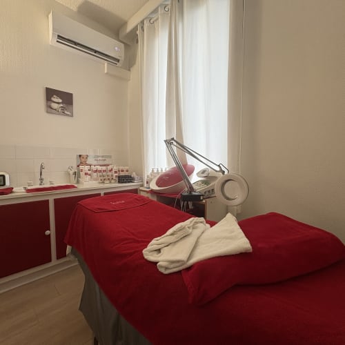 Harmonie Institut de Beauté - Onglerie Tours - Harmonie Institut de Beauté - Photo Galerie - OneBooking