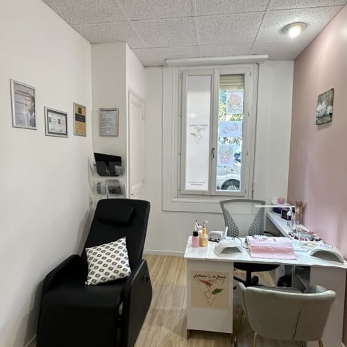Atelier de beauté N&V - Sourcils & cils Nice - Atelier de beauté N&V - Photo Galerie - OneBooking