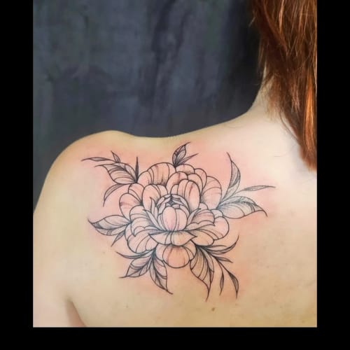 Diamond Flash tattoo by Diane, tatoueur et pierceur - Onglerie Lyon - Diamond Flash tattoo by Diane, tatoueur et pierceur - Photo Galerie - OneBooking