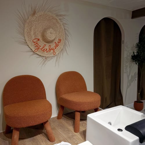 AMA INSTITUT (Ongles by Elisa) - Sourcils & cils Arles - AMA INSTITUT (Ongles by Elisa) - Photo Galerie - OneBooking