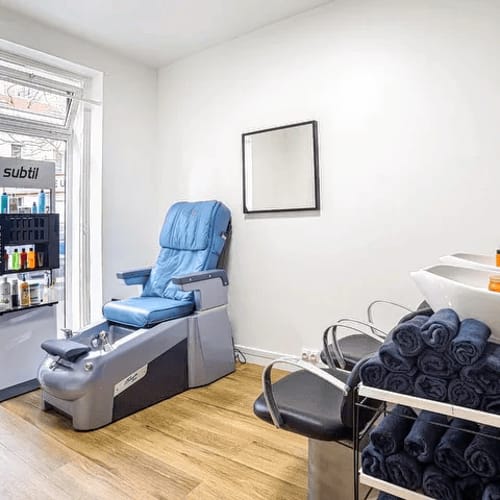 L'hair du temps - Sourcils & cils Montreuil - L'hair du temps - Photo Galerie - OneBooking
