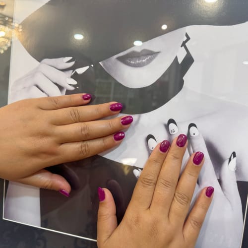 SMJ beauty - Coiffure mixte & Esthétique - Onglerie Marseille - SMJ beauty - Coiffure mixte & Esthétique - Photo Galerie - OneBooking