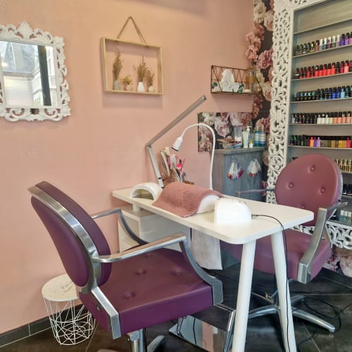 KAMELEON - Esthecoiff’ - Sourcils & cils Narbonne - KAMELEON - Esthecoiff’ - Photo Galerie - OneBooking