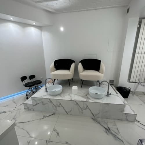 Alya Paris - Onglerie Montreuil - Alya Paris - Photo Galerie - OneBooking
