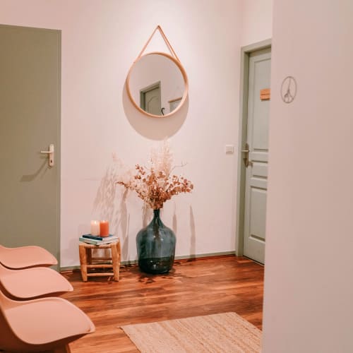 Florence Castillo - Naturopathe & Praticienne Massages bien-être - Institut de beauté Bordeaux - Florence Castillo - Naturopathe & Praticienne Massages bien-être - Photo Galerie - OneBooking