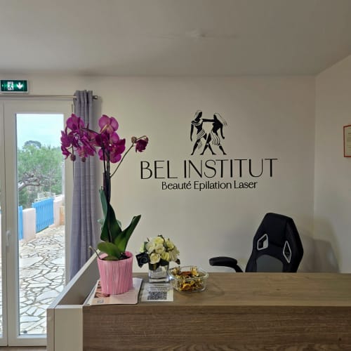 Bel Institut - Beauté Épilation Laser - Coiffure Hyères - Bel Institut - Beauté Épilation Laser - Photo Galerie - OneBooking