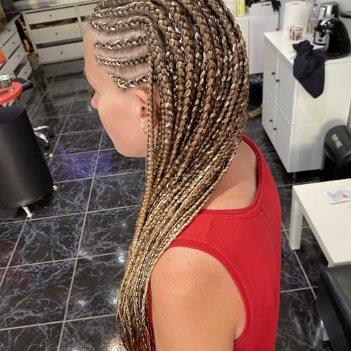 Mon Rayon Beaute - Coiffure Lunel - Mon Rayon Beaute - Photo Galerie - OneBooking