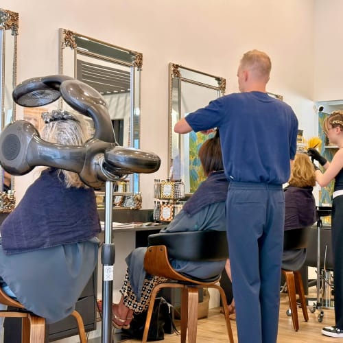 Le Grand Salon - Coiffure Grenoble - Le Grand Salon - Photo Galerie - OneBooking