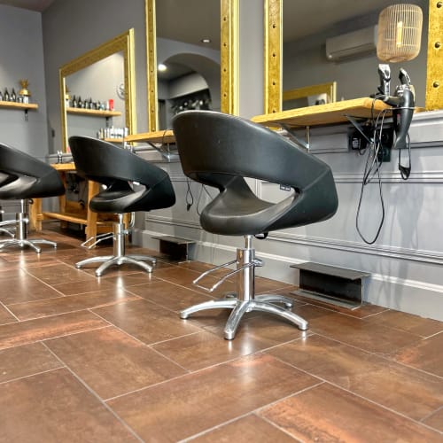 Art Et Couleurs - Coiffure Vichy - Art Et Couleurs - Photo Galerie - OneBooking