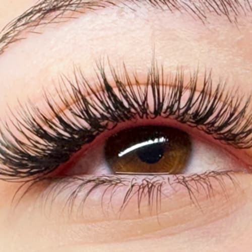 Cils de beauté - Institut de beauté Gap - Cils de beauté - Photo Galerie - OneBooking