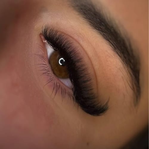 CHEIM CILS - Coiffure Grenoble - CHEIM CILS - Photo Galerie - OneBooking
