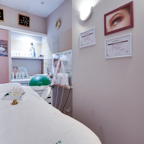 Autour des Ongles - Douceur d'Asie - Institut de beauté Béziers - Autour des Ongles - Douceur d'Asie - Photo Galerie - OneBooking