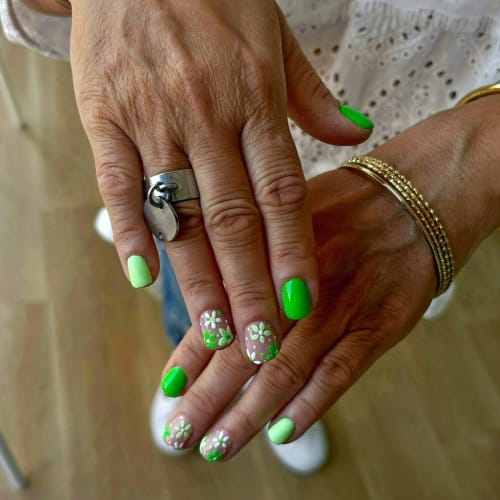 Nails & Lashes - Onglerie Mont-de-Marsan - Nails & Lashes - Photo Galerie - OneBooking