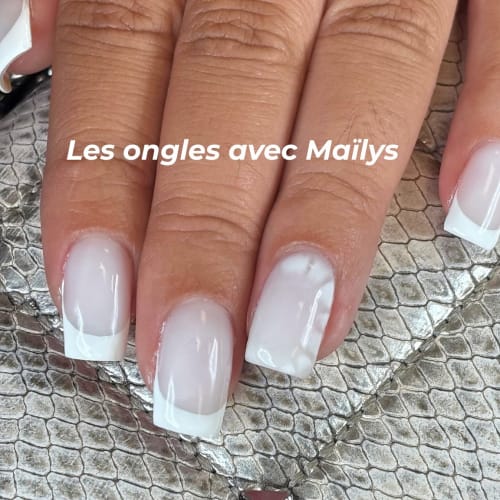 Espace beauté et bien être - Coiffure Hyères - Espace beauté et bien être - Photo Galerie - OneBooking