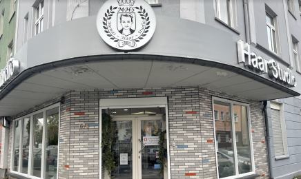 Monas Haar Studio : Barbershop in Recklinghausen