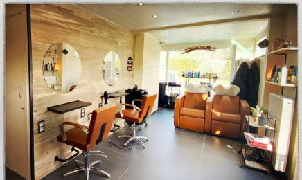 Lina Coiffure  : Coiffeur à Walcourt