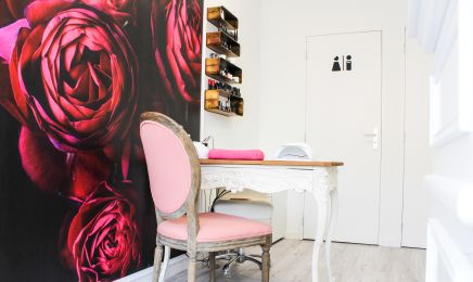 Nails en Folie : Manucure à Tours