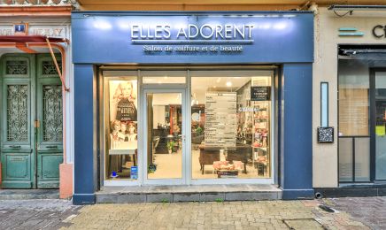Elles Adorent : Coiffeur à Hyères