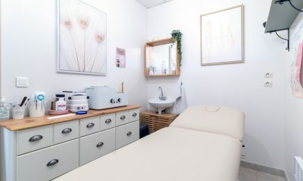 Le Cocon de Nina - Institut de beauté : Manucure à Sauvagnon