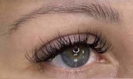 Eden Beauty : Manucure à Le Crès