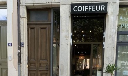 Boulevard 93 : Coiffeur à Lyon