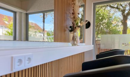 Haarmanufaktur : Friseur in Neusäß