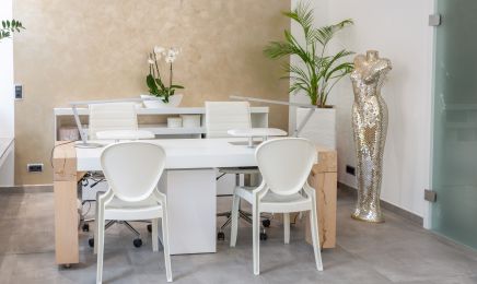 Antonio Hairstyling: Nagelstudio in Wiesbaden