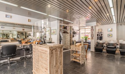Marven 8 : Coiffeur à Paris