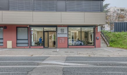 Blonbrune  Sandrine & Gilles : Barbier à Villefontaine