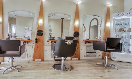 Coiffure Création : Institut de beauté à Bompas