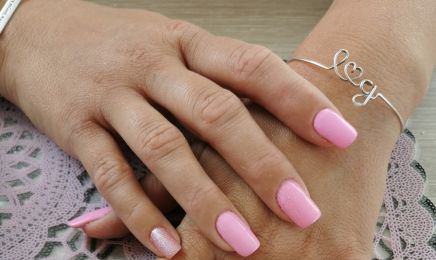 C’nails & Cils  : Manucure à Saint-Selve