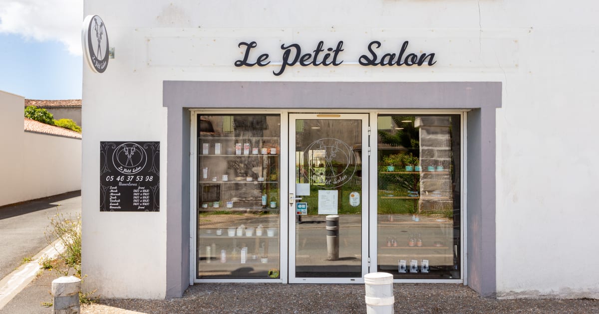 Le Petit Salon Coiffeur Sainte Soulle Planity
