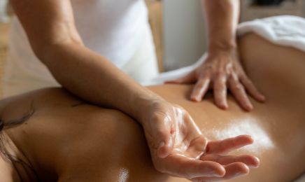 Ynterieur Soi Massage Corps et Facial : Institut de beauté à Gradignan