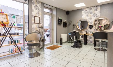 M à l'Infini : Coiffeur à Saint-Rémy