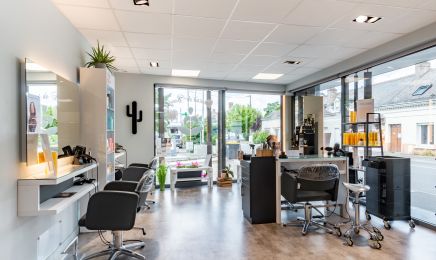 Coiffure Aurel'Hair : Coiffeur à Monnaie