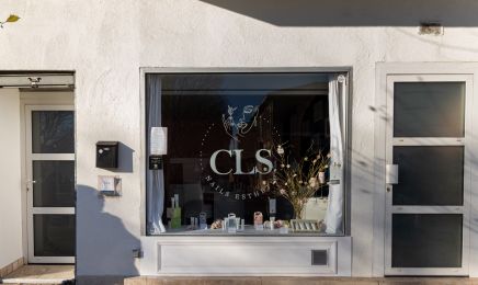 CLS Nails Esthetic : Institut de beauté à Toulon