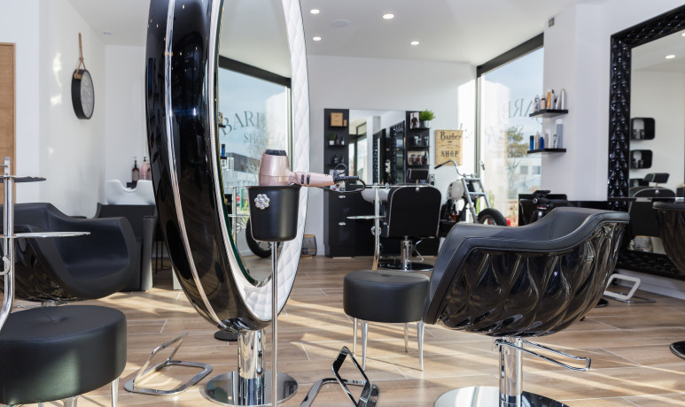 L Atelier De Coiffure Coiffeur A